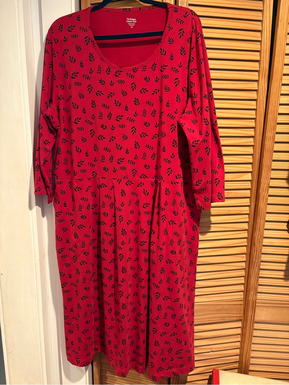 The Vermont Country Store Dress 1X Red Knit Leaf Print Pockets Cottagecore Midi